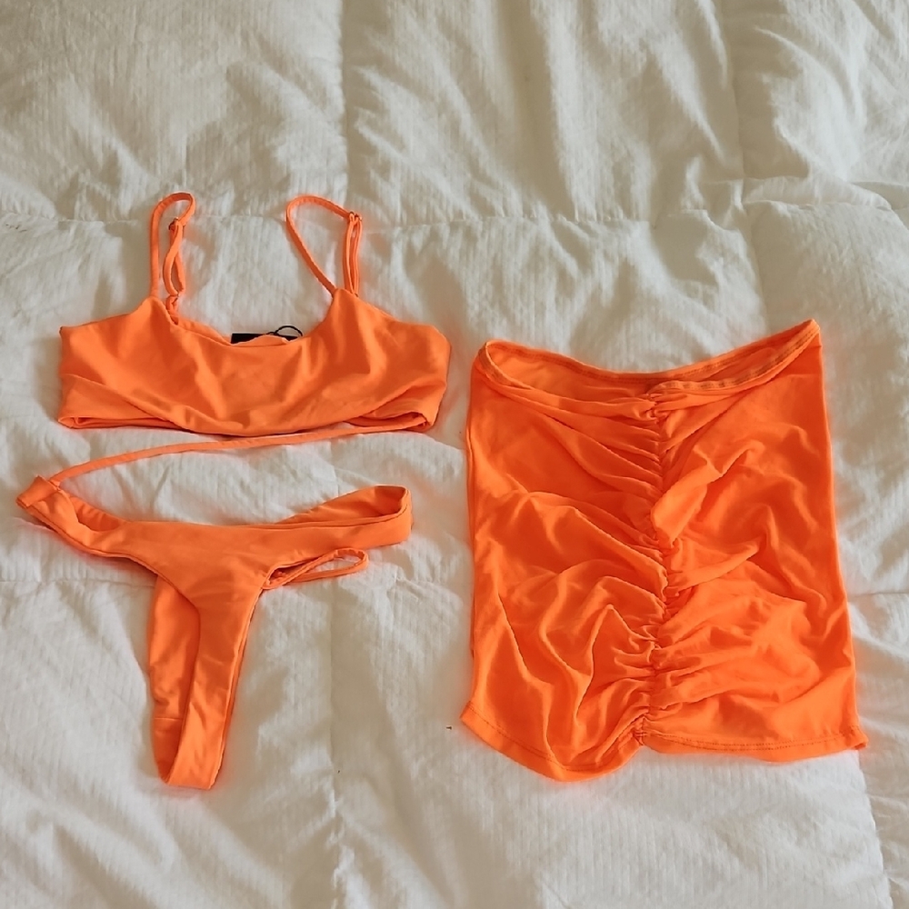Fashion Nova Miami Sun 2 Piece Swimsuit And Coverup Set